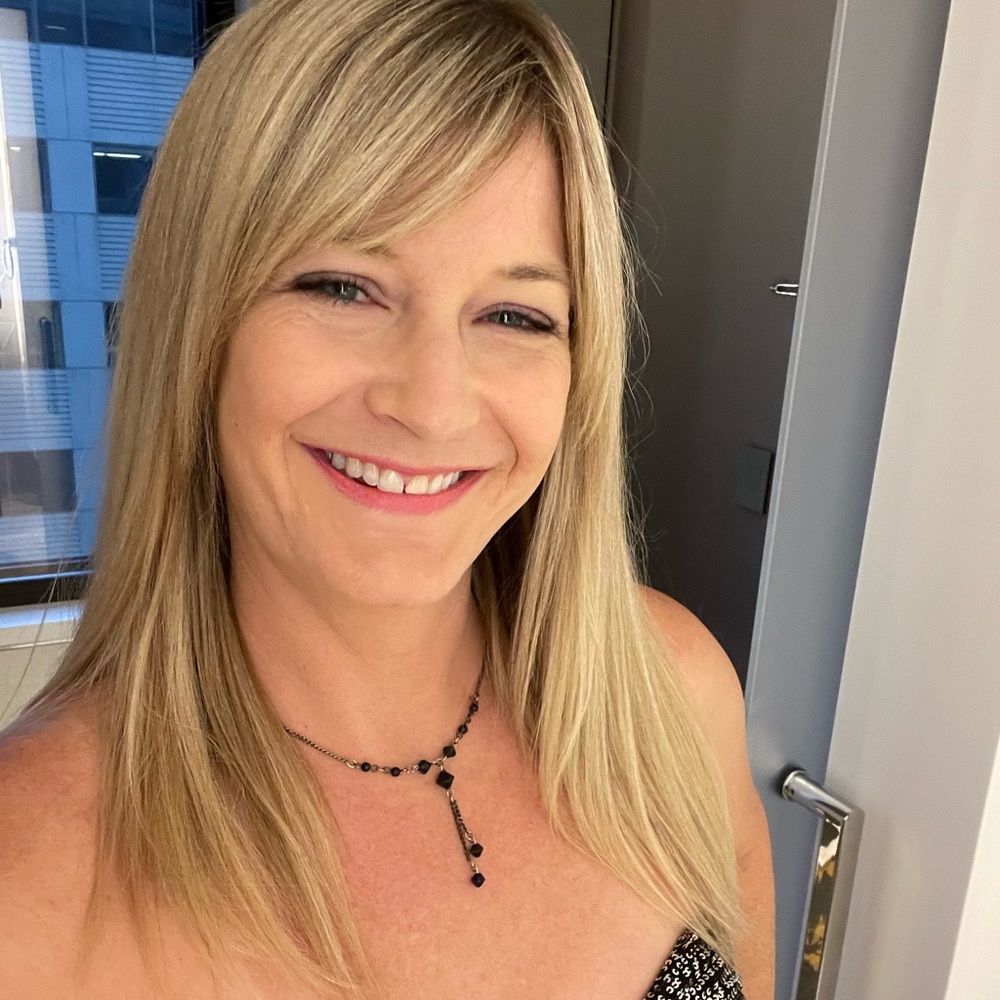 Meet your Posher, Jennifer